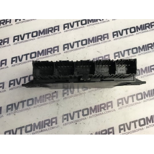 Блок управления центральным замком Ford Focus 3 HB 2011-2017 AV6N19G481AK